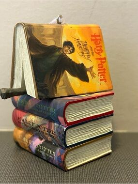 Hallmark Harry Potter Stacked Books and Wand Christmas Tree Ornament